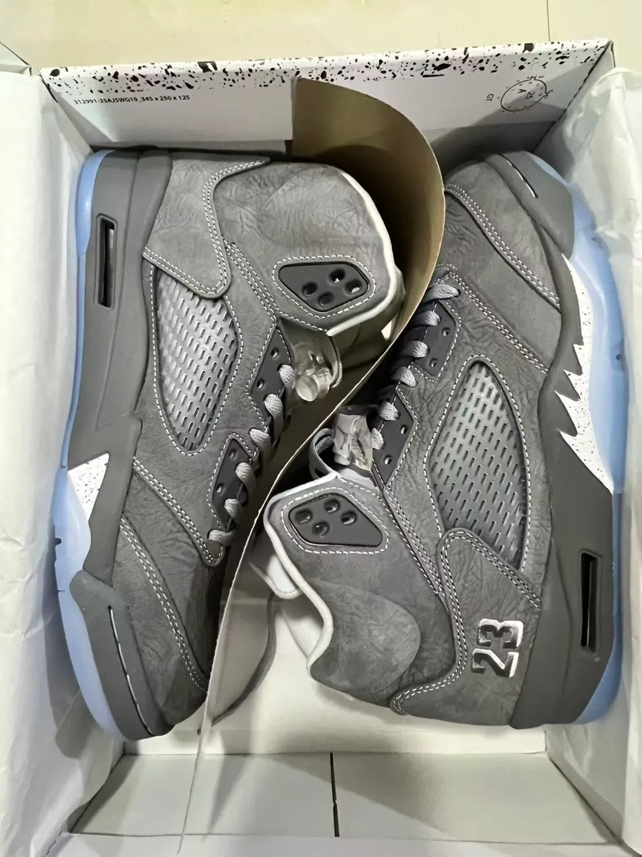 Air Jordan 5 Cinza e Azul Claro Tênis de Basquete 9