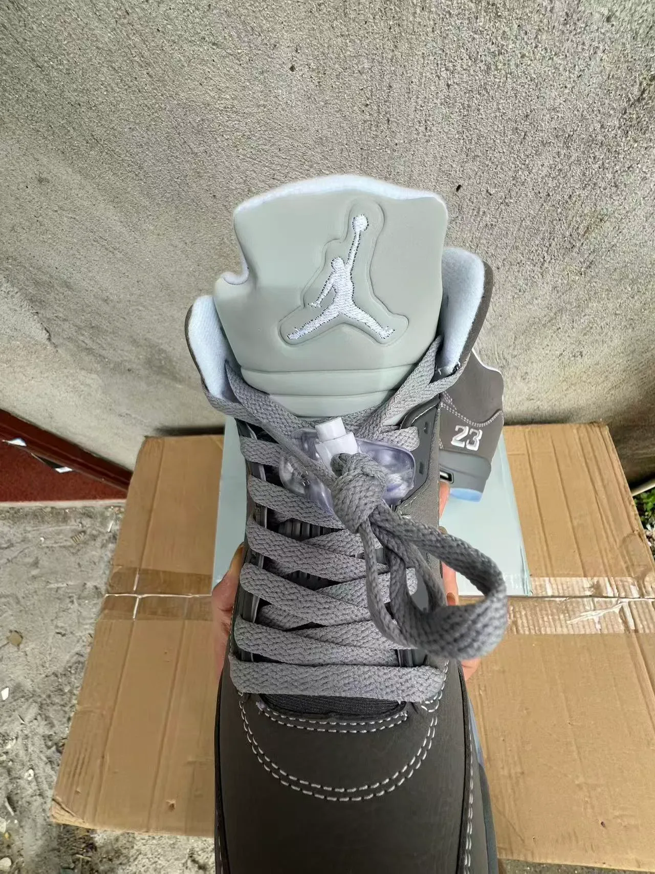 Air Jordan 5 أحذية كرة السلة الجلدية الرمادية العالية 4