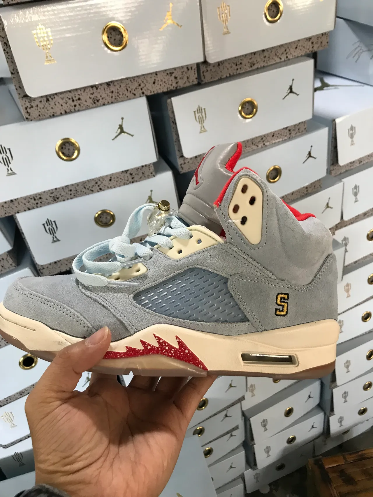 Air Jordan 5 Light Gray Cream Red Gold Basketball Shoes 4