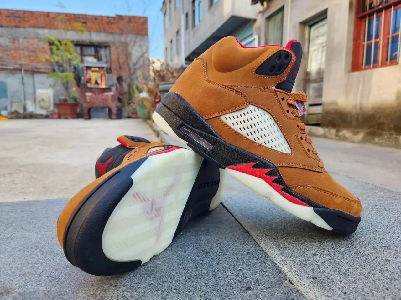 Air Jordan 5 Tan Brown Black Red Basketball Shoes 3