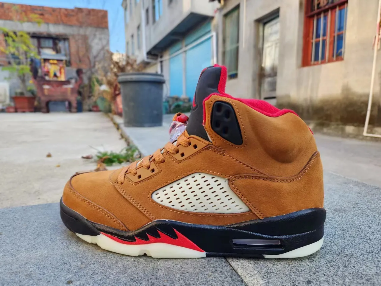 Air Jordan 5 Tan Brown Black Red Basketball Shoes 5