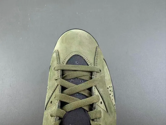 Air Jordan 6 Verde Oliva Ante High-Top Baloncesto 5