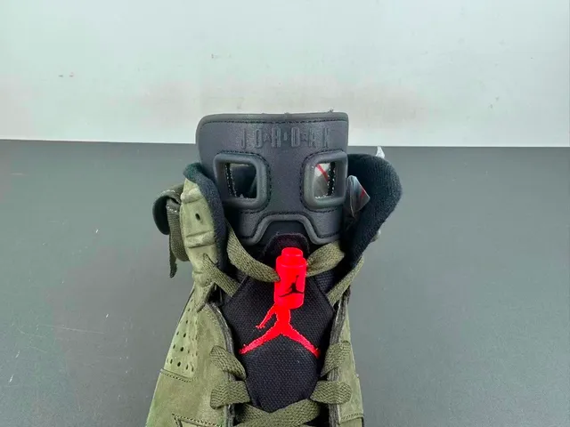 Air Jordan 6 Verde Oliva Ante High-Top Baloncesto 6