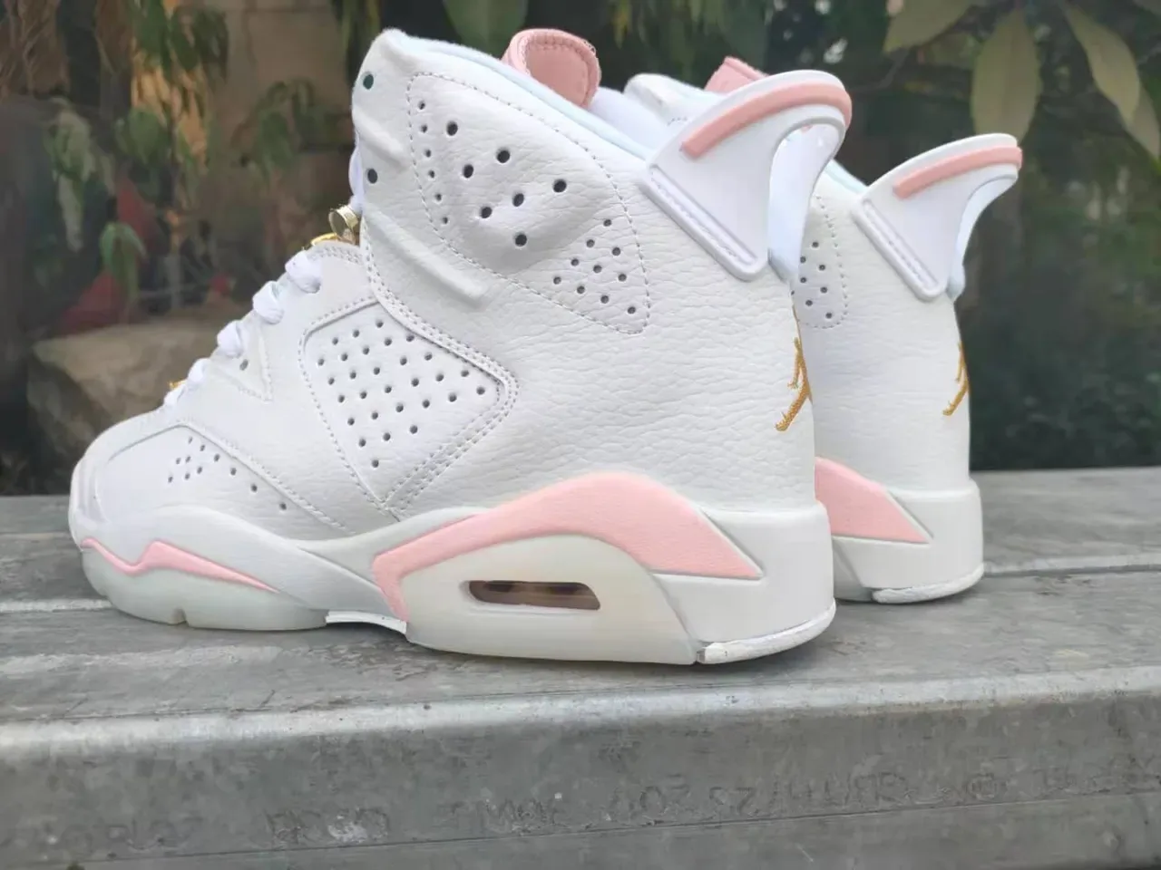 Air Jordan 6 Blanc Rose Doré Chaussures de Basketball 3