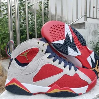 Air Jordan 7 红灰海军蓝金色篮球鞋