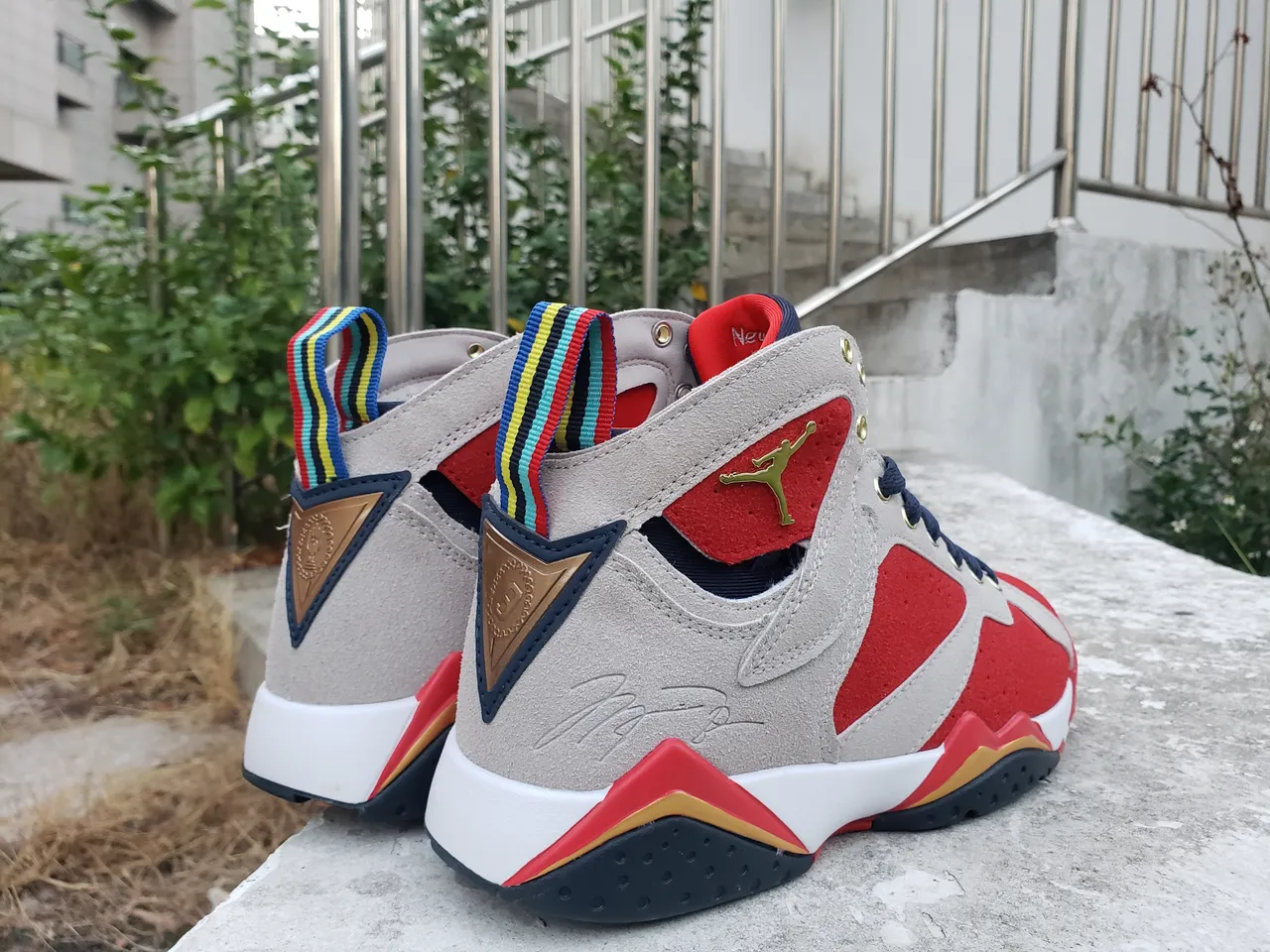 Air Jordan 7 Red Gray Navy Gold Basketball Shoes 5