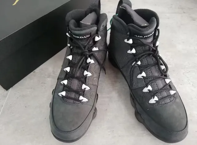 Air Jordan 9 Black White Jumpman Basketball Shoes 4