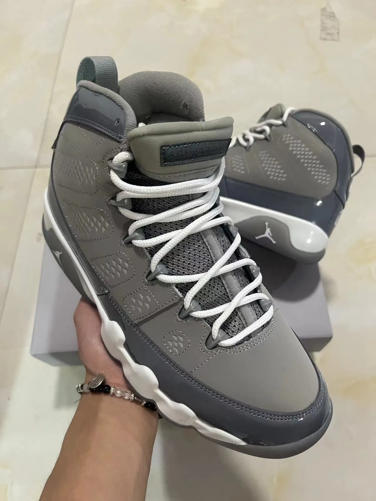 Air Jordan 9 Gray and White Basketball Shoes 2