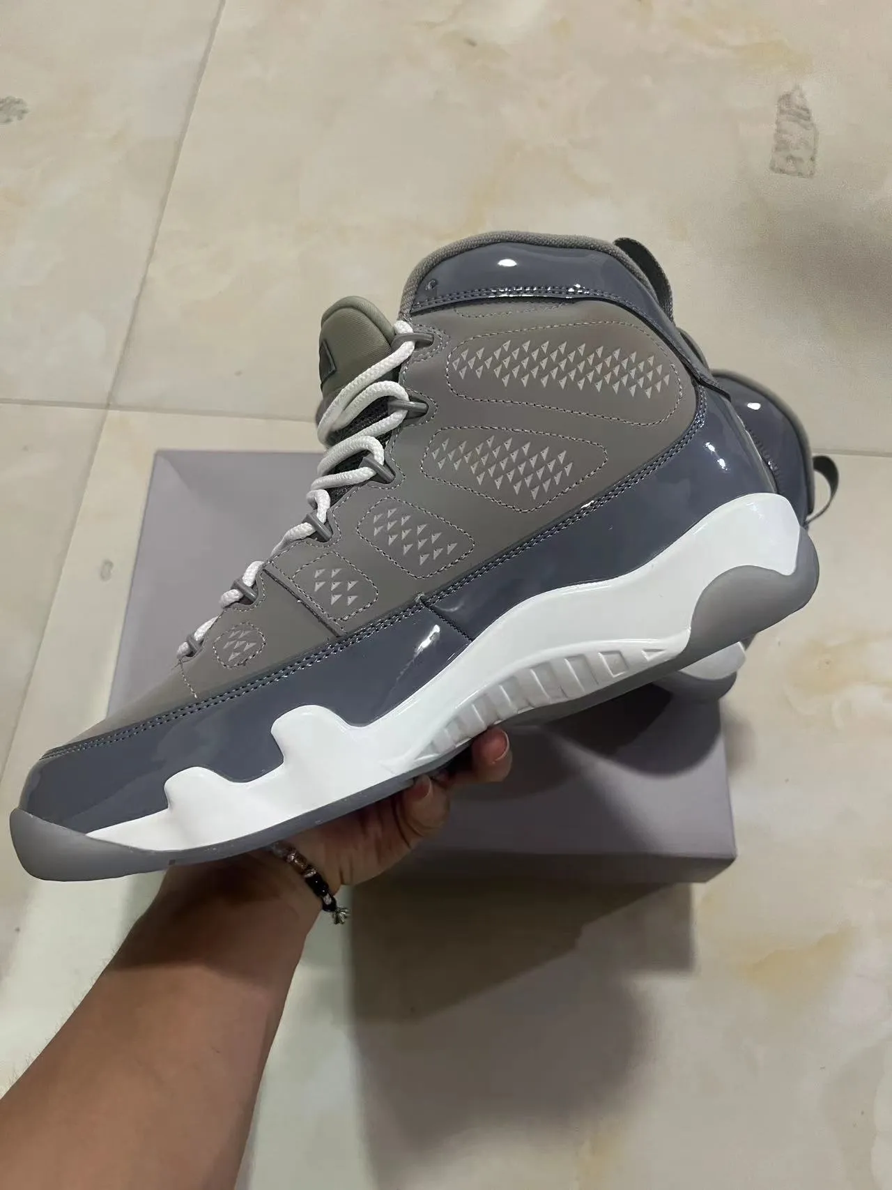 Air Jordan 9 Gray and White Basketball Shoes 5