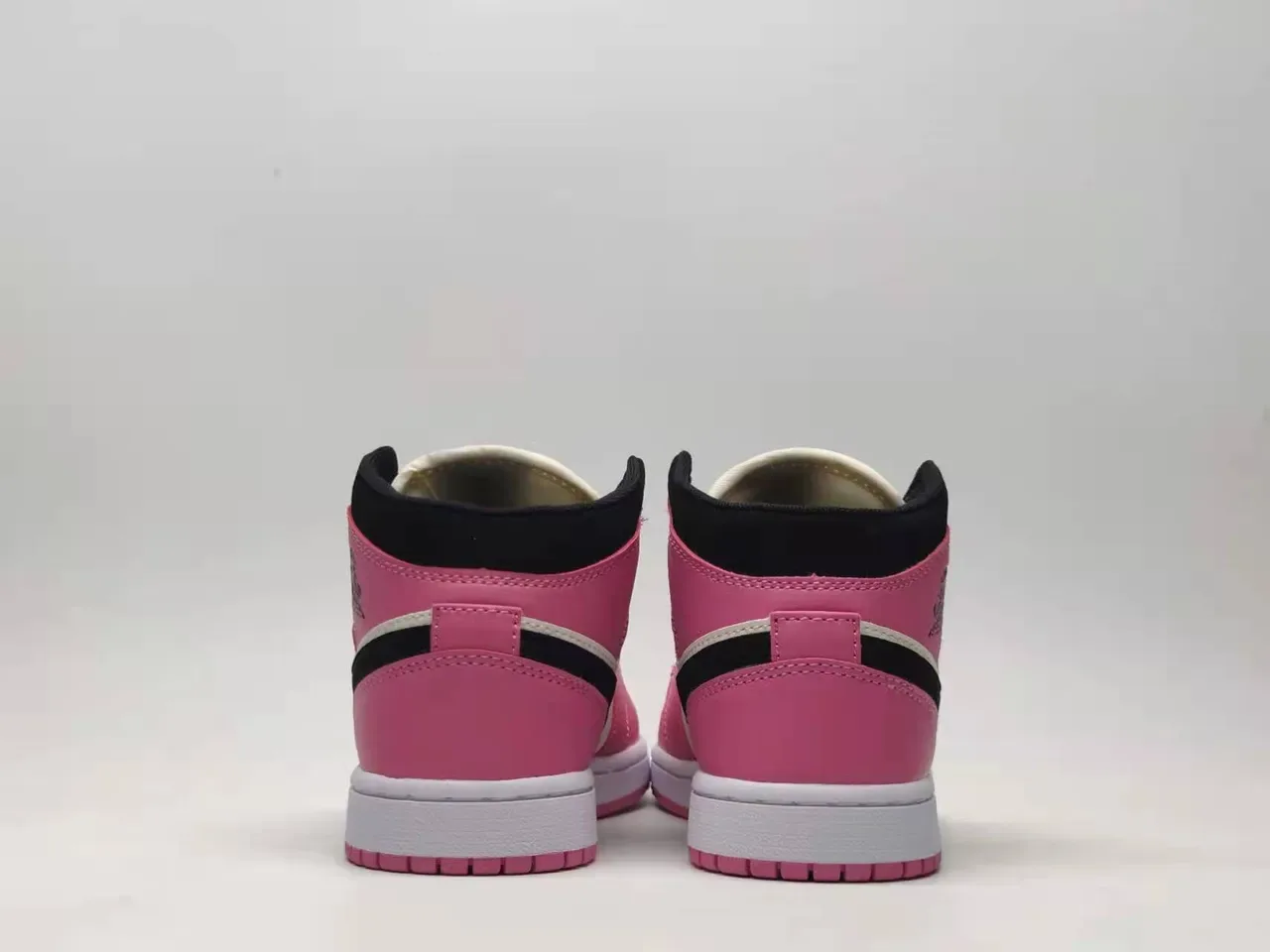 Air Jordan Pink White High-Top Padded Collar Basketball Shoes 4
