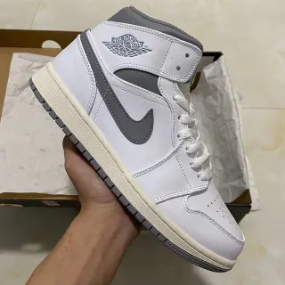 Air Jordan White Gray High-Top Leather Upper Basketball Shoes