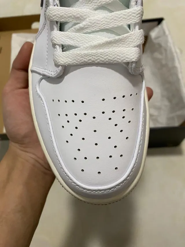 Air Jordan White Gray High-Top Leather Upper Basketball Shoes 3