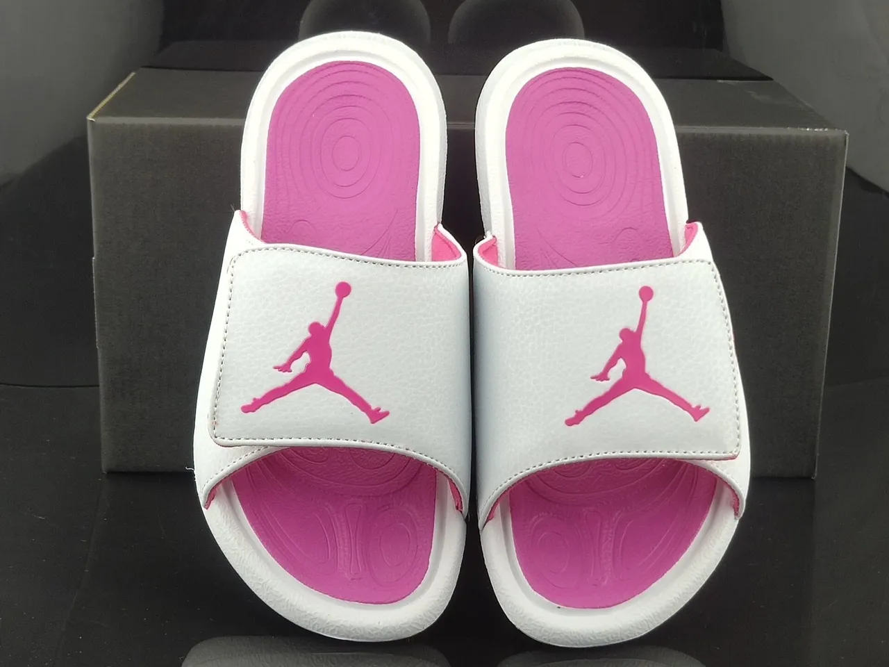 Air Jordan White Pink Single-Strap Slide Textured Pebbled Upper Slippers 5