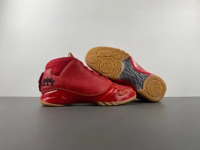 Air Jordan XX أحذية كرة السلة مدينة تاج ذهبي أحمر 13