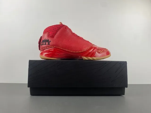 Air Jordan XX أحذية كرة السلة مدينة تاج ذهبي أحمر 16