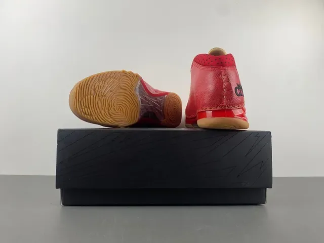 Air Jordan XX أحذية كرة السلة مدينة تاج ذهبي أحمر 17