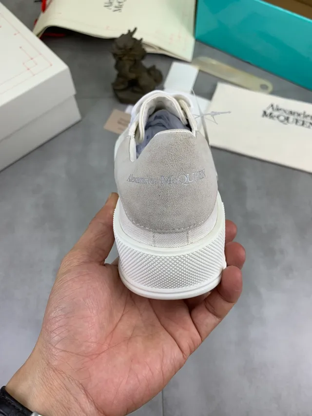 Alexander McQueen oversized 运动鞋 Off-White 生活方式运动鞋 3
