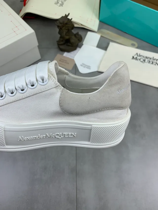 Alexander McQueen oversized 运动鞋 Off-White 生活方式运动鞋 4