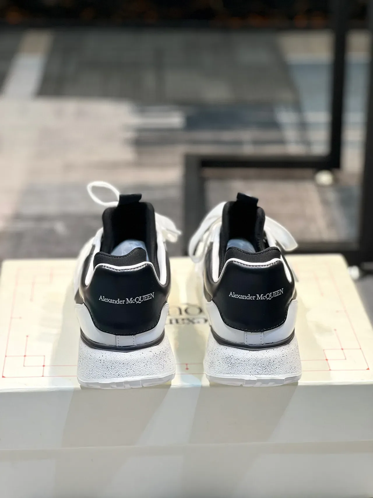 Alexander McQueen Oversized Sneaker White Black Speckled Sole Chunky Sneakers 2