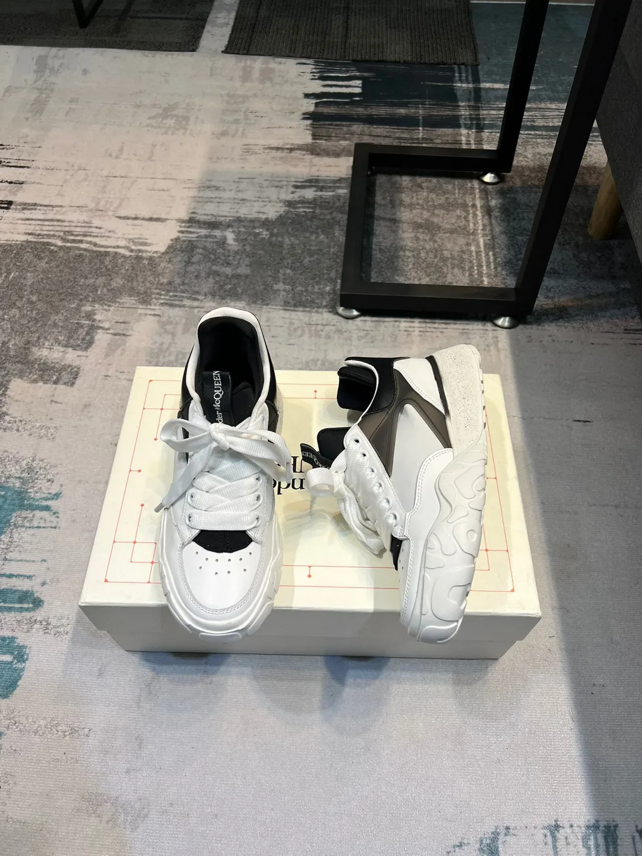 Alexander McQueen Oversized Sneaker White Black Speckled Sole Chunky Sneakers 4