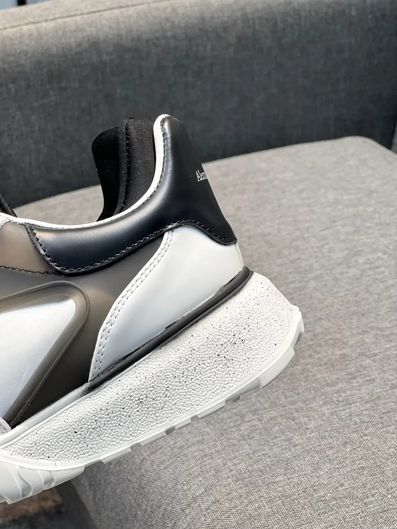 Alexander McQueen Oversized Sneaker White Black Speckled Sole Chunky Sneakers 9