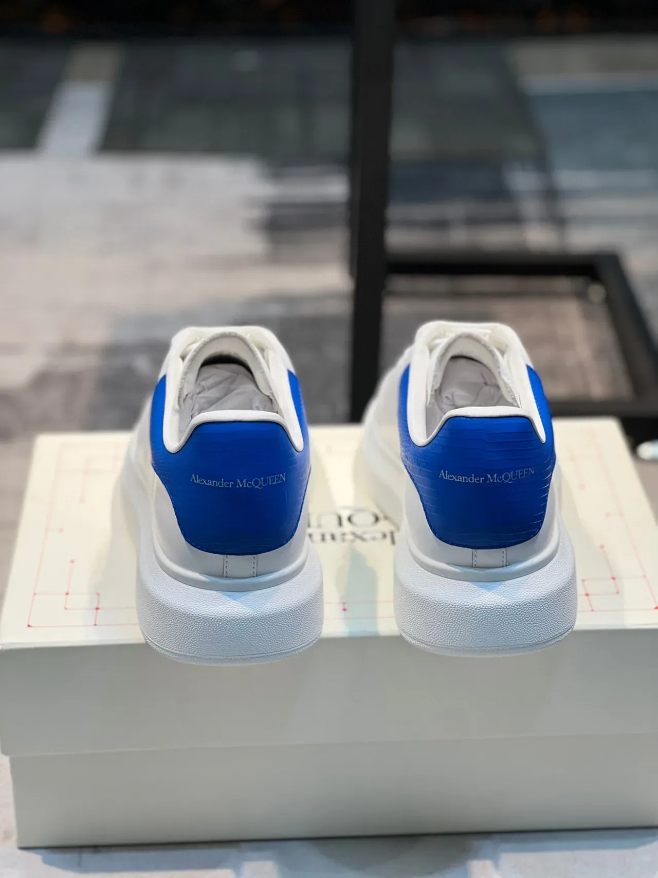 Alexander McQueen Oversized Sneaker White Blue Platform Sole Smooth Leather Upper Lifestyle Sneakers 2
