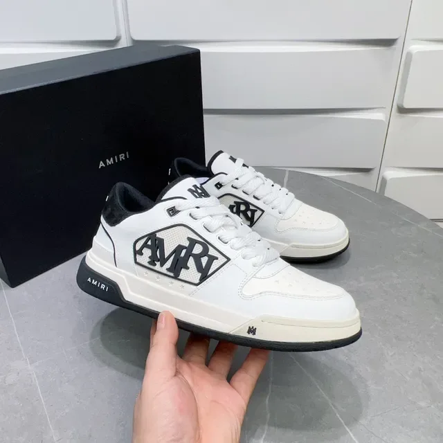 Amiri MA Court Blanc et Noir Sneakers Lifestyle 3