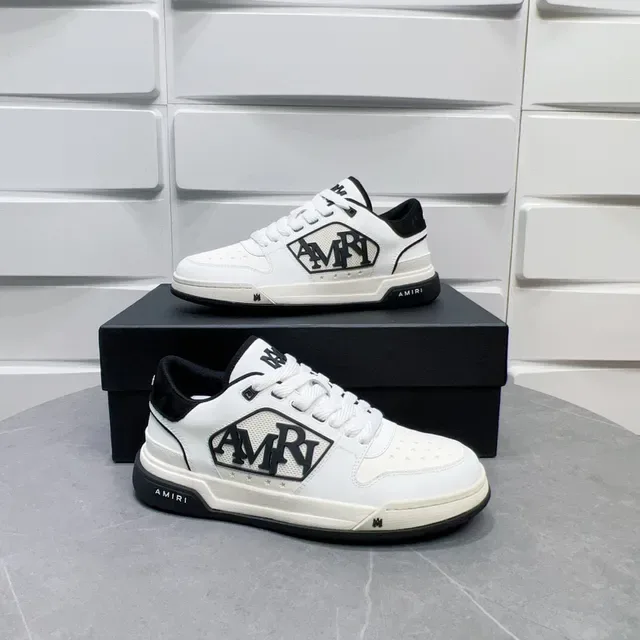Amiri MA Court Blanc et Noir Sneakers Lifestyle 7