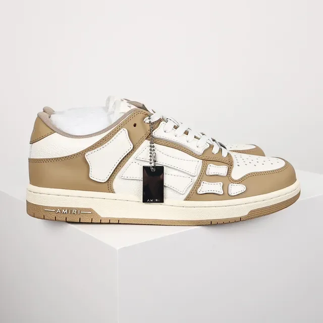 Amiri Skel Top Low Tan et White Chaussures lifestyle 3