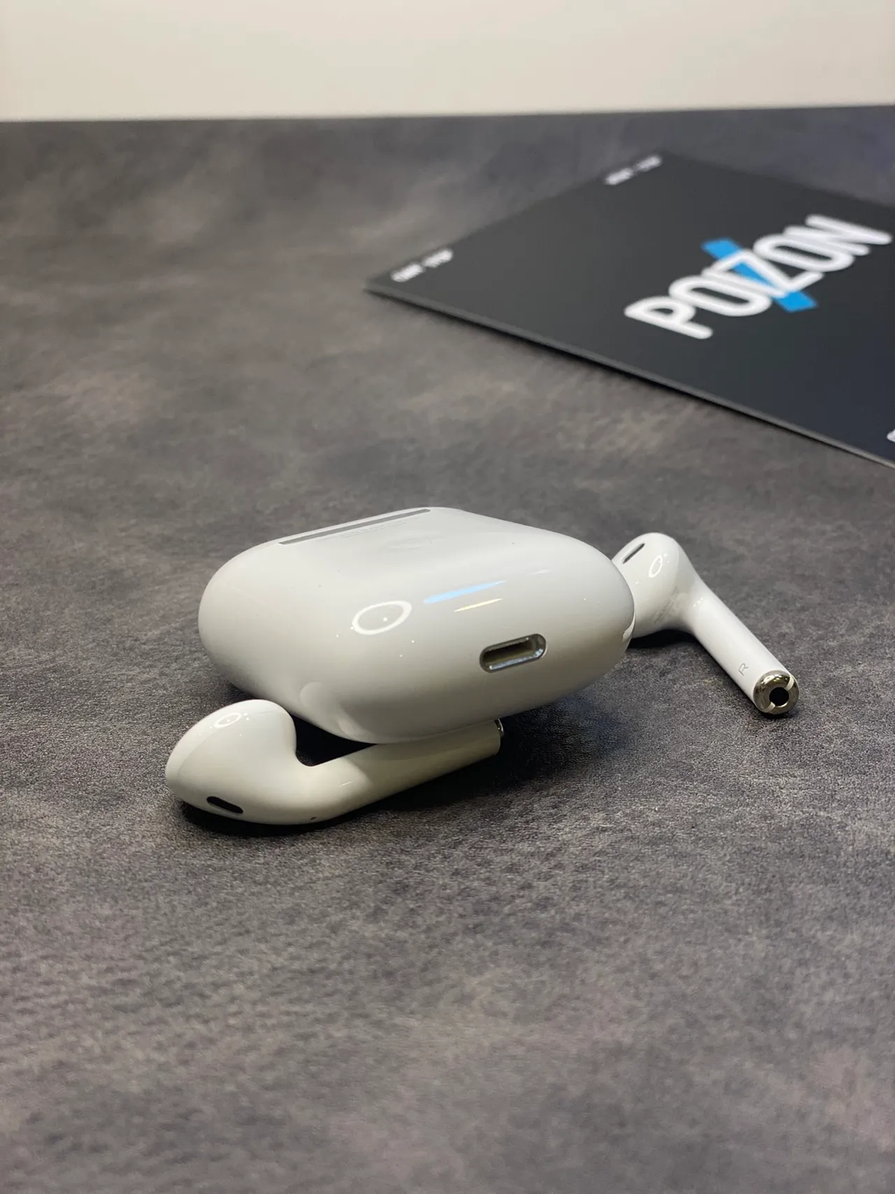 Apple AirPods White Compact Stem-Style Glossy Finish TWS Earbuds 4