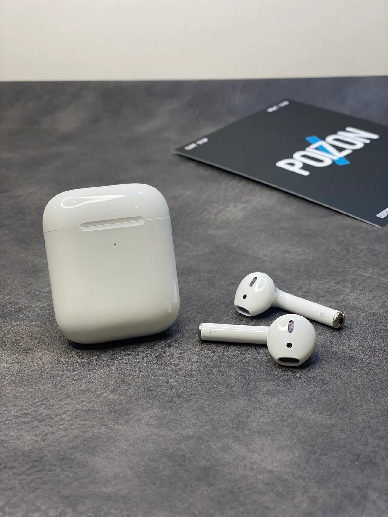 Apple AirPods White Compact Stem-Style Glossy Finish TWS Earbuds 7