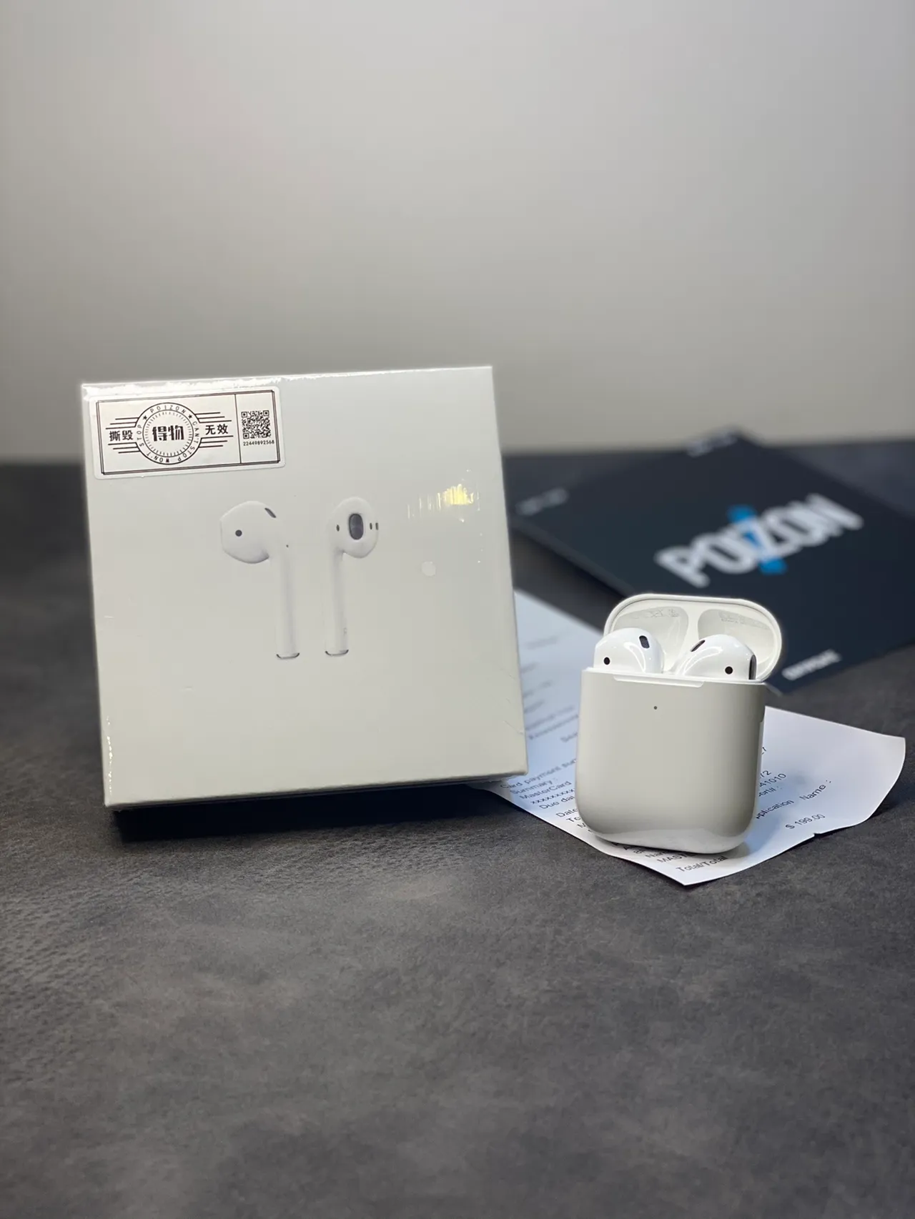 Apple AirPods White Compact Stem-Style Glossy Finish TWS Earbuds 10