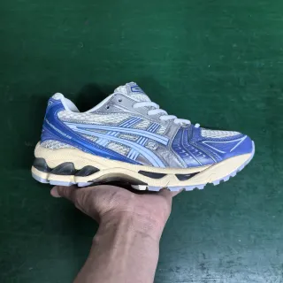 ASICS Gel-Kayano Blue Silver Layered Mesh-Synthetic Upper Metallic Stripes Running Shoes