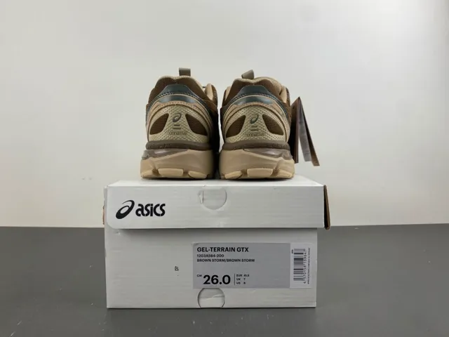 ASICS Gel-Kayano أحذية رياضية أسلوب حياة بنية سود وميش 17