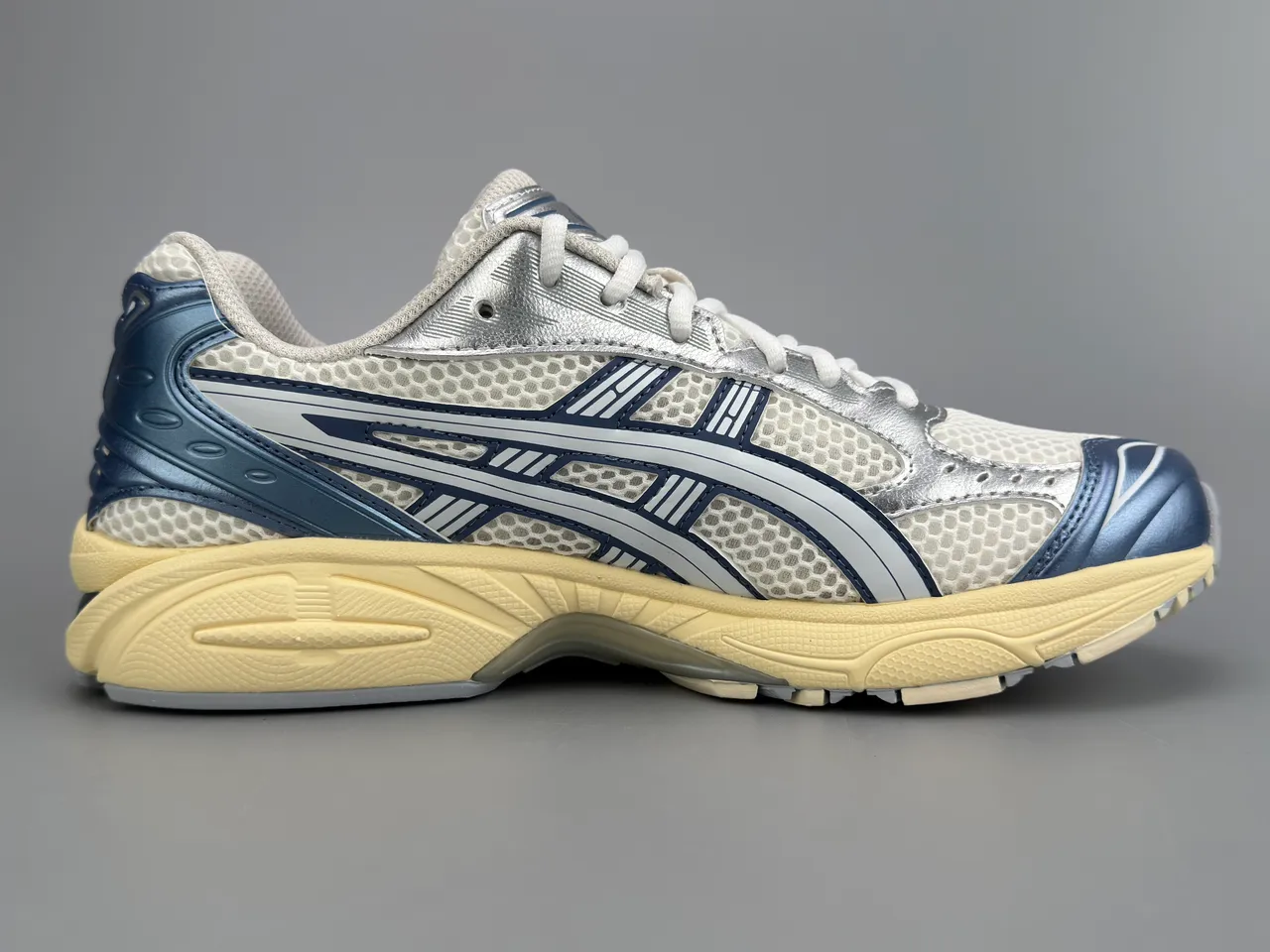 ASICS Gel-Kayano Navy and Silver Mesh chaussures de course 10