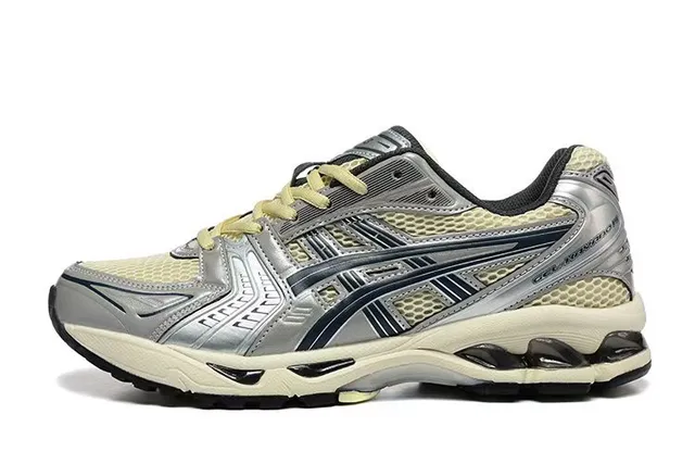 ASICS Gel-Kayano فضي بيج بحري أحذية جري 2