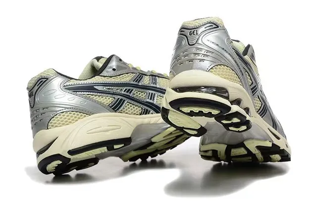 ASICS Gel-Kayano فضي بيج بحري أحذية جري 5