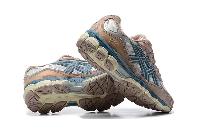 ASICS Gel-Kayano Style Chaussures de running rose poussiéreux bleu marine 4