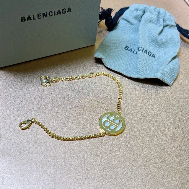 Bracelet Balenciaga BB Logo Or Chaîne Curb Blanc Pendentif Circulaire Bracelet 6