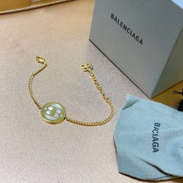 Bracelet Balenciaga BB Logo Or Chaîne Curb Blanc Pendentif Circulaire Bracelet 7