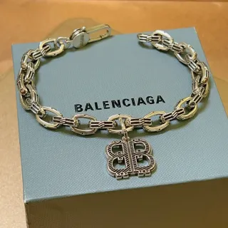 Balenciaga BB Logo سوار سلسلة سميكة