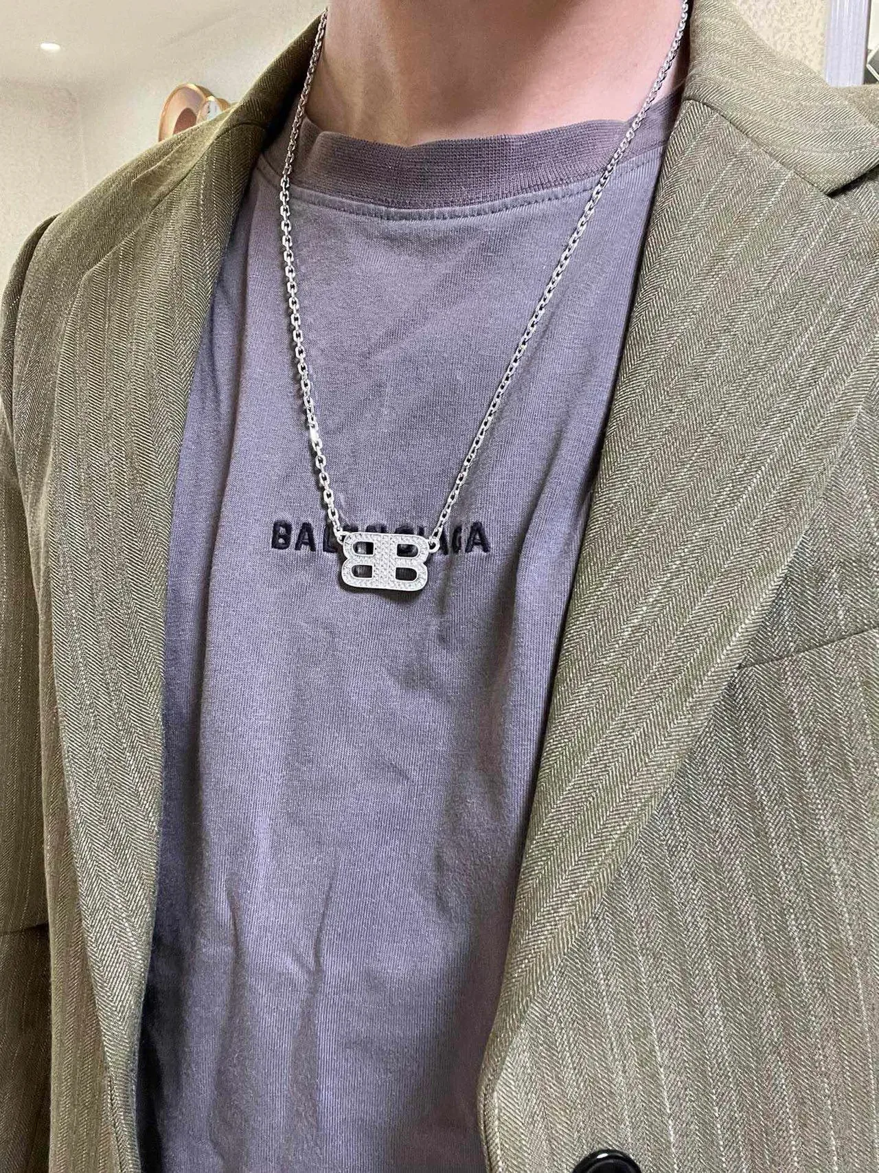 قلادة بالينسياغا BB Logo باڤيه دبل ب 5