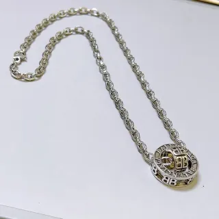 Balenciaga BB قلادة معلقة فضية و ذهبية