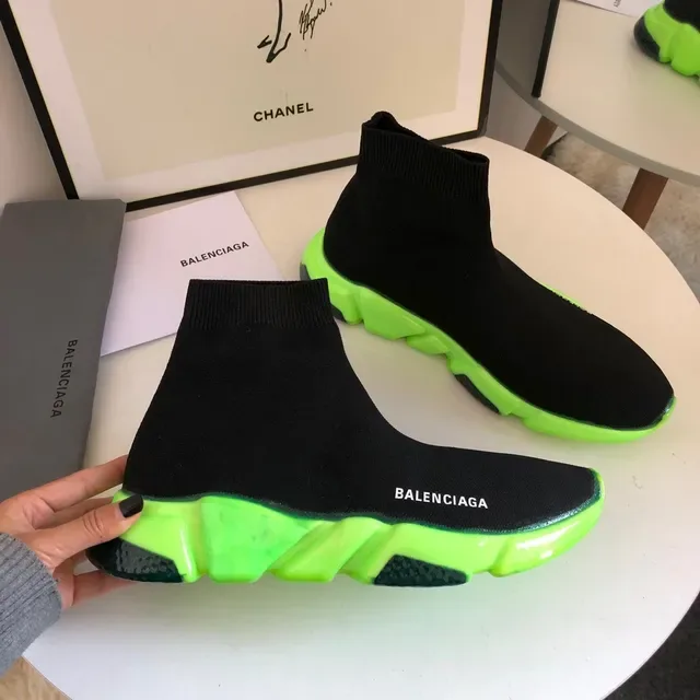 Balenciaga Sneakers lifestyle noir et vert avec upper en maille col cheville haut ajustement chaussette 4