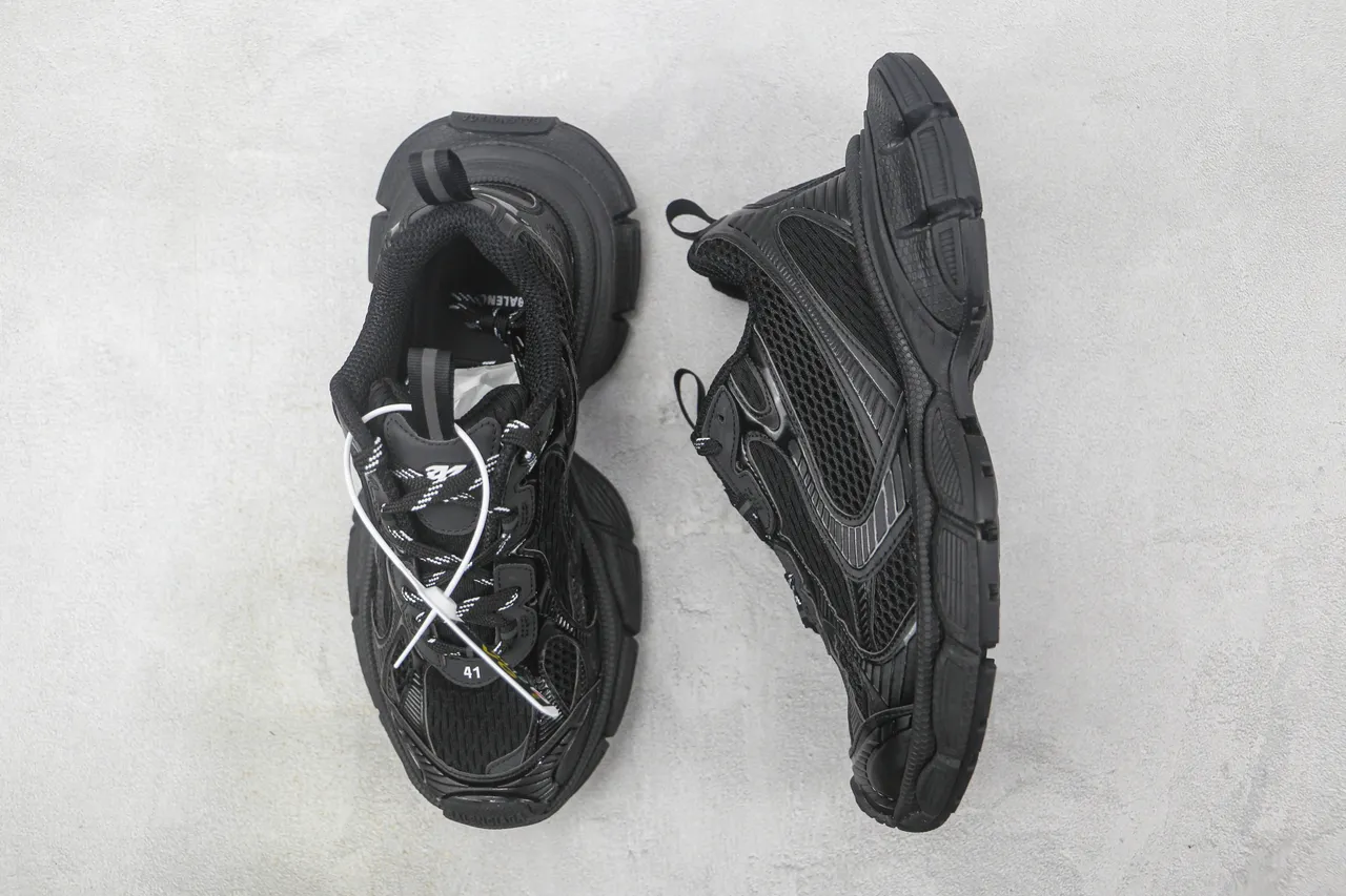 Balenciaga Tênis Chunky Pretos Monocromáticos de Malha e Recobrimento Sintético 3