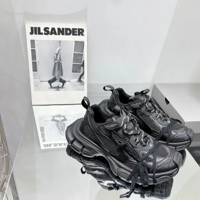 Balenciaga Black Oversized Silhouette Multi-Layered Sole Chunky Sneakers 8