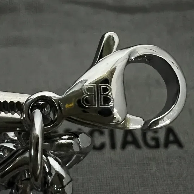 Balenciaga سوار كرب لينك فضي 2