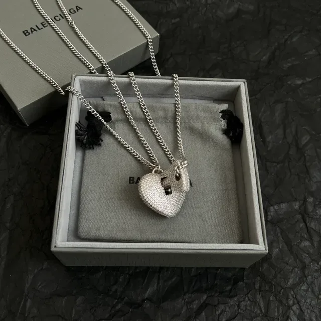 Colliers Balenciaga Cristal-Pavé Clé et Cœur 6