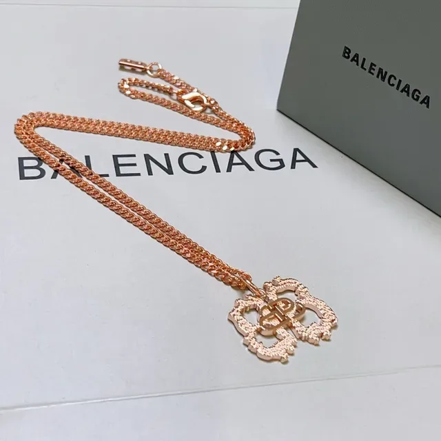 Balenciaga Flower BB Pendentif Chaîne Rose-Gold 3