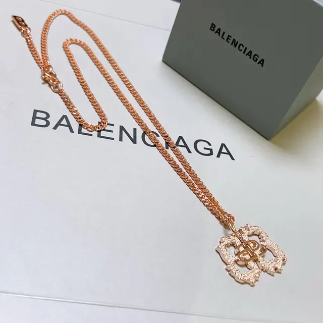 Balenciaga Flower BB Pendentif Chaîne Rose-Gold 7